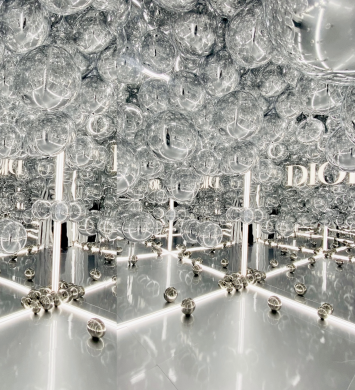 Thiết kế sự kiện